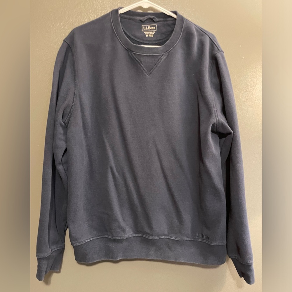 Gently Used Medium LL Bean Comfort Crewneck